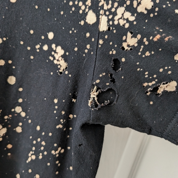 Led Zeppelin Band Tour 1977 Black Destroyed paint splatter t-shirt, size XL - Picture 10 of 10